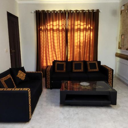 Furnished Private Ground Floor - Pasha House Apartment Lahore Ngoại thất bức ảnh