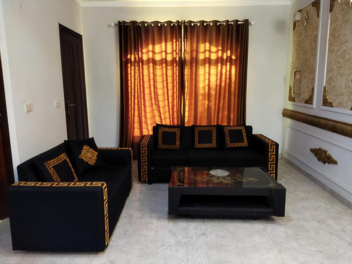 Furnished Private Ground Floor - Pasha House Apartment Lahore Ngoại thất bức ảnh