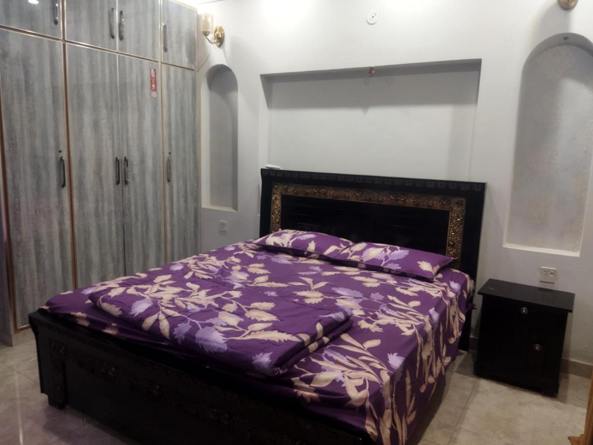 Furnished Private Ground Floor - Pasha House Apartment Lahore Ngoại thất bức ảnh